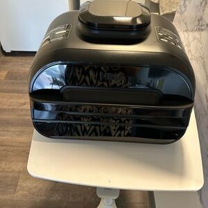 Ninja Grill (air fryer)